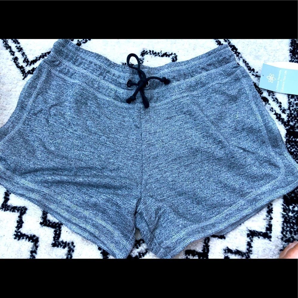 🔥🔥NWT HARMONY BALANCE Grey soft drawstring shorts size medium